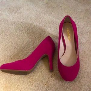 Kelly & Katie fuchsia heels